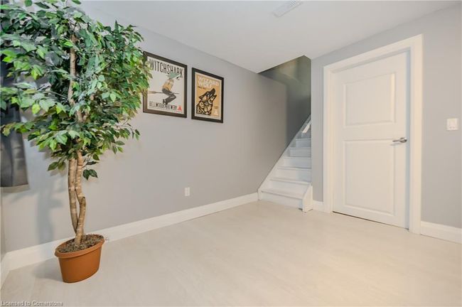 34 - 26 Poplar Dr, Townhouse with 3 bedrooms, 1 bathrooms and 1 parking in Cambridge ON | Image 34