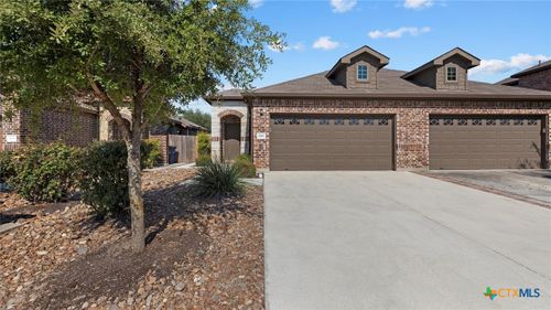 688 Creekside Circle, New Braunfels, TX, 78130 | Card Image