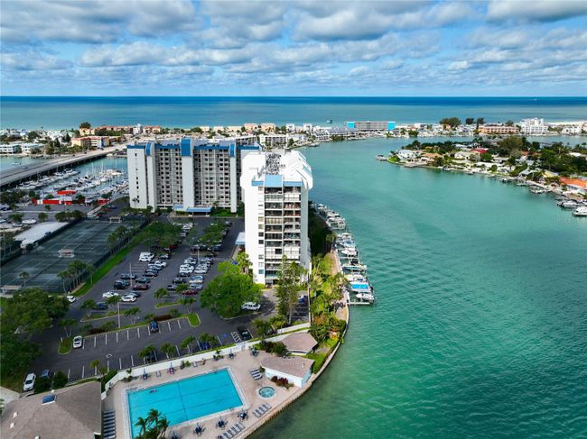 1204 - 9495 Blind Pass Road, Condo with 2 bedrooms, 2 bathrooms and null parking in St Pete Beach FL | Image 24
