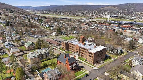 102-201 Pine St, Corning, NY, 14830-3100 | Card Image