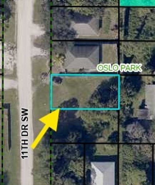 776 11th Dr, Vero Beach, FL, 32962-4432 | Card Image
