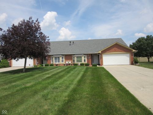 339 Lakewood Ct, Avon, IN, 46123-8772 | Card Image