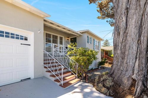 1224 Tilia St, San Mateo, CA, 94402-2904 | Card Image