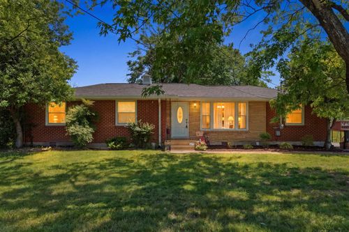 101 Newport Dr, Old Hickory, TN, 37138-2807 | Card Image