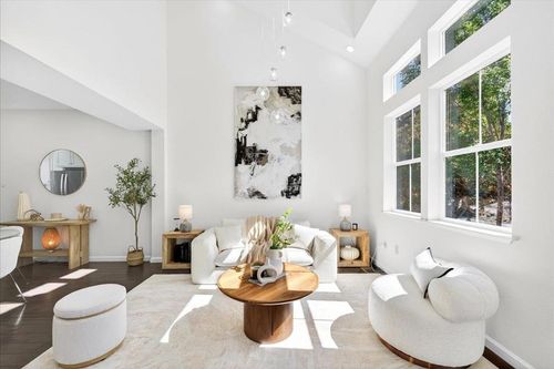 679 Pinnacles Ter, Sunnyvale, CA, 94085-3859 | Card Image