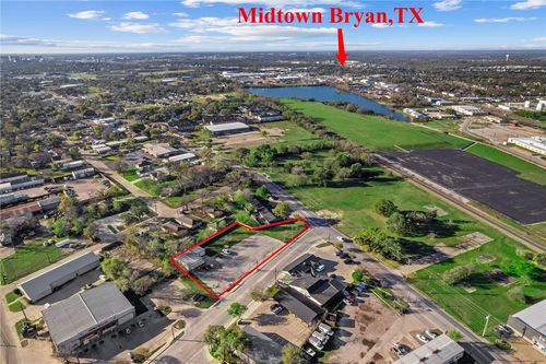 1205 S Coulter Dr, Bryan, TX, 77803-4506 | Card Image