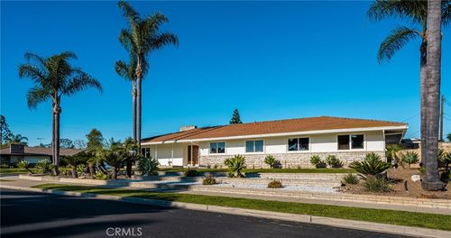 13614 Dall Ln, North Tustin, CA, 92705-2610 | Card Image