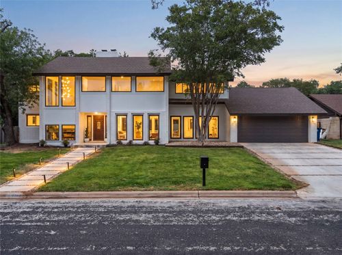 4502 Mountain Path Dr, Austin, TX, 78759-7215 | Card Image