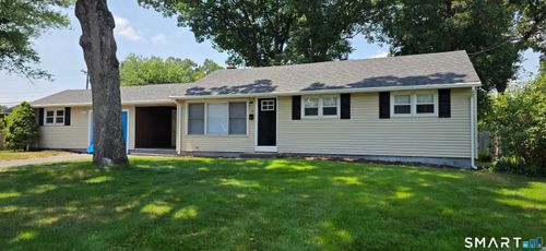 16 Arrow Street, Enfield, CT, 06082 | Card Image