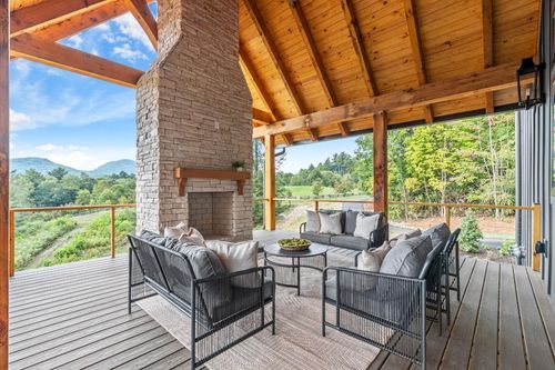 164 Wildcat Ln, Cashiers, NC, 28717 | Card Image