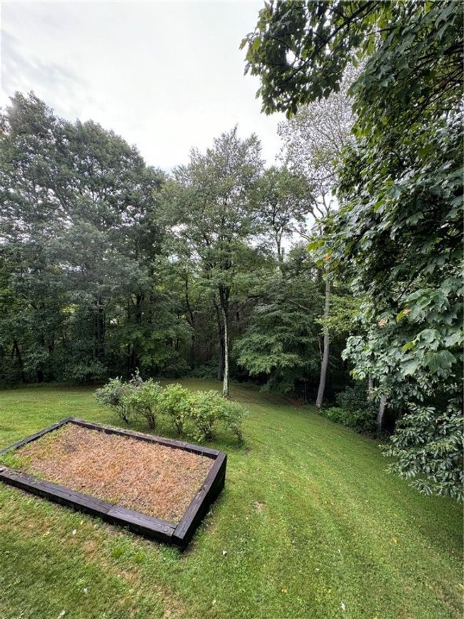 1012 Union Flat Rd, House other with 3 bedrooms, 2 bathrooms and 2 parking in Shelocta PA | Image 16