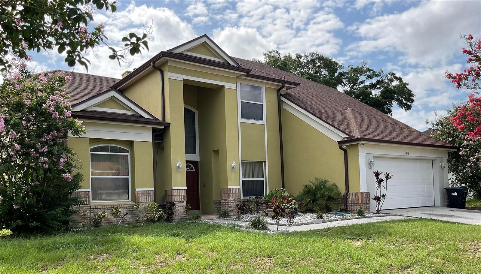 Labrador Ln, Orlando, FL 32818