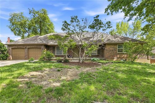 14818 E Covington Rd, Independence, MO, 64055-4925 | Card Image