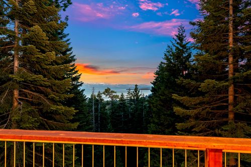 1905 Tahoe Park Heights Dr, Tahoe City, CA, 96145-2207 | Card Image