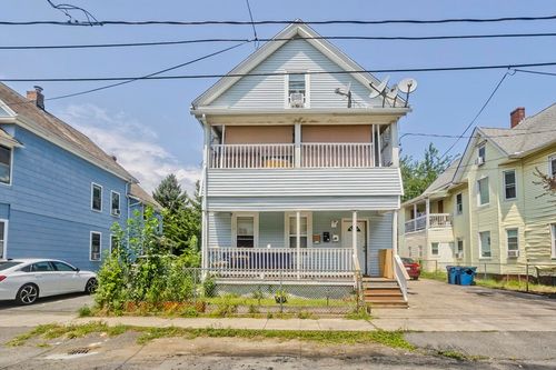 34 E School St, West Springfield, MA, 01089-3934 | Card Image