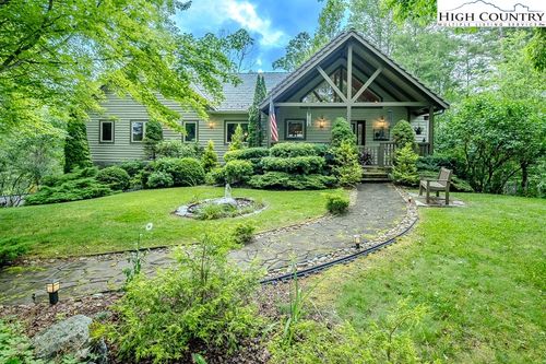 2134 Valle Cay Dr, Vilas, NC, 28692-8461 | Card Image