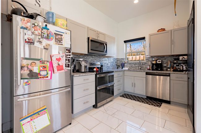 6142 Inca Dr, House other with 3 bedrooms, 2 bathrooms and null parking in Mabank TX | Image 7