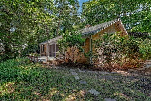 29 Wilson Rd, Falmouth, MA, 02543-1519 | Card Image