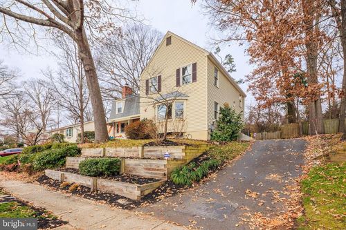 74 Stratford Dr, SEVERNA PARK, MD, 21146-1805 | Card Image