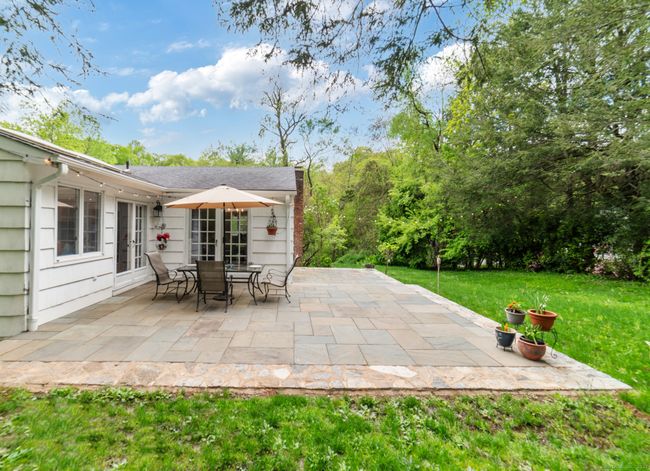 33 Saw Mill Rd, House other with 4 bedrooms, 3 bathrooms and null parking in Newtown CT | Image 32