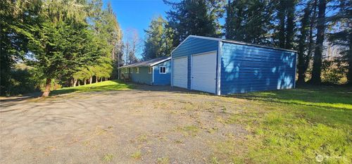 2693 State Route 101, Ilwaco, WA, 98624-9040 | Card Image