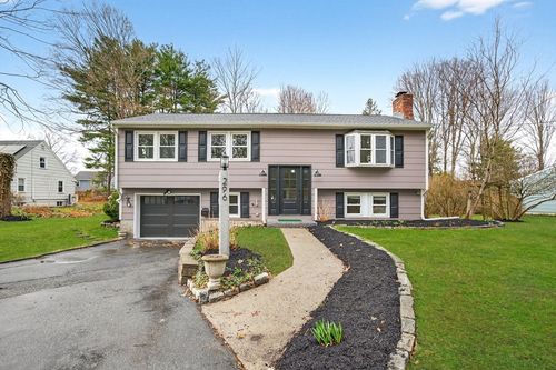 296 Chace St, Clinton, MA, 01510 | Card Image