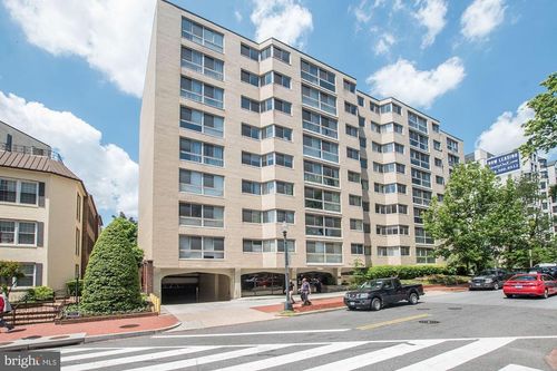 115-922 24th St Nw, WASHINGTON, DC, 20037-2223 | Card Image