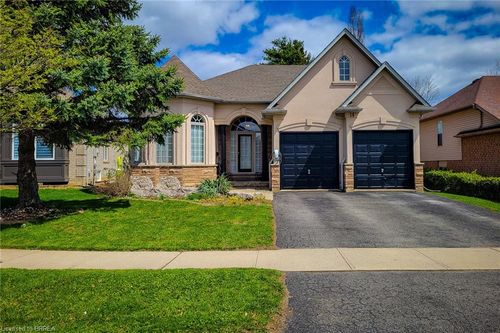 14 Casson Lane, Brantford, ON, N3R7Z4 | Card Image