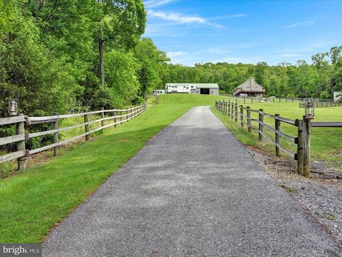 52 Church Ln, JONESTOWN, PA, 17038-8155 | Card Image