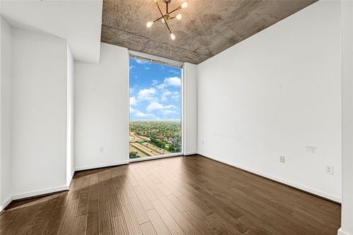 unit-12403-5925 Almeda Rd, Houston, TX, 77004-7692 | Card Image