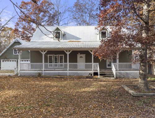 1148 Stoltz Rd, Pleasantville, TN, 37033-1916 | Card Image
