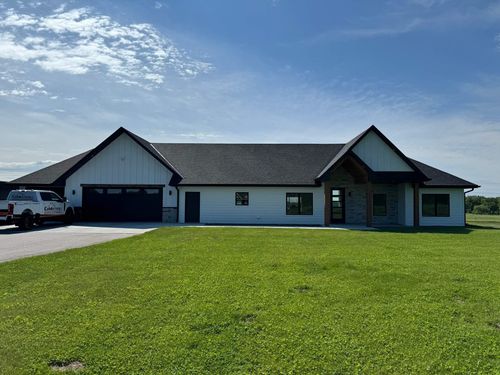 6055 Scenic View Ct, Kimball, MN, 55353-4400 | Card Image