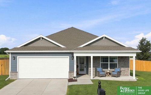 1933 N Kara Way, Fremont, NE, 68025 | Card Image