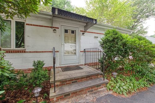 197 Turnpike St, Canton, MA, 02021-2309 | Card Image