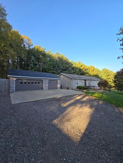 28334 Witt Lake Road, House other with 4 bedrooms, 3 bathrooms and null parking in Sturgis MI | Image 3