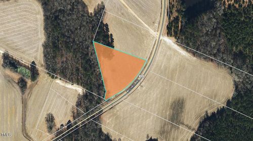 6 Mitchell Rd, Lillington, NC, 27546-7105 | Card Image
