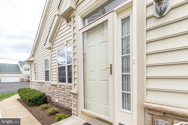 127 - 1607 Highgrove Ct, Townhouse with 2 bedrooms, 2 bathrooms and null parking in WARRINGTON PA | Image 4