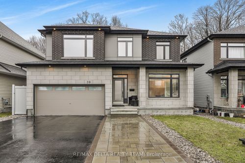 39 Angel Hts, Ottawa, ON, K2S2N2 | Card Image