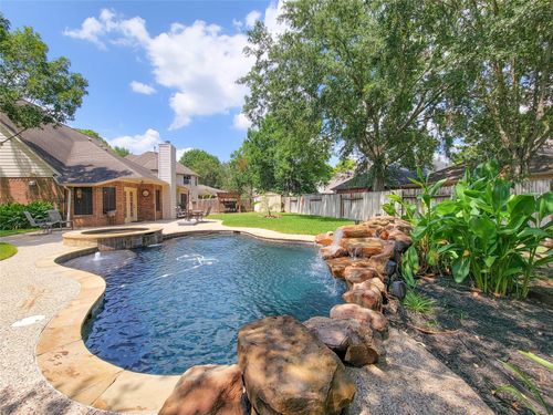 20303 Vaulted Chestnut Ln, Cypress, TX, 77433-5606 | Card Image