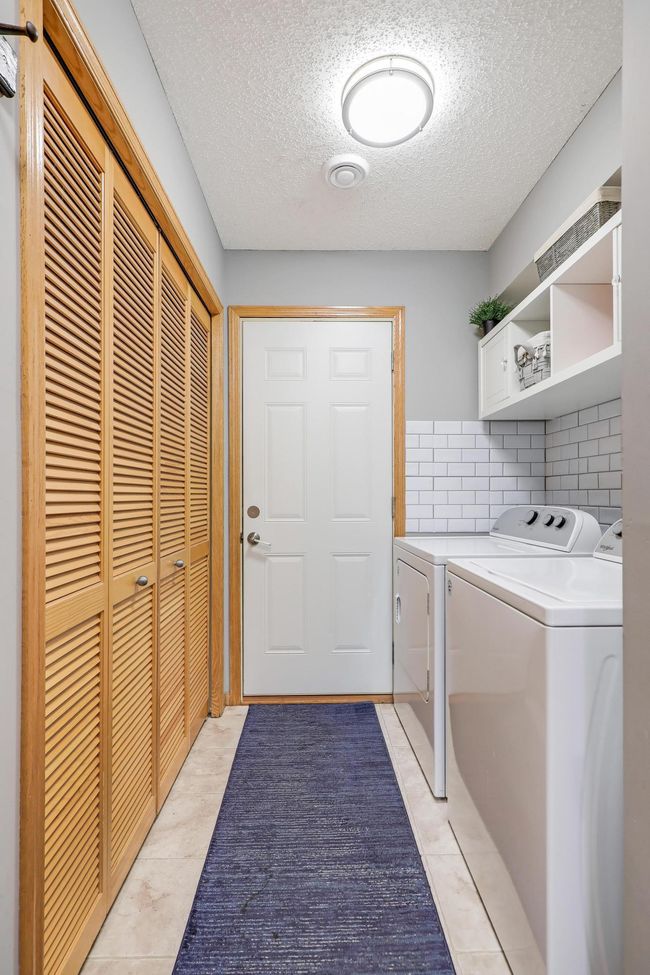 1704 Talon Trl, Townhouse with 3 bedrooms, 3 bathrooms and null parking in Eagan MN | Image 31