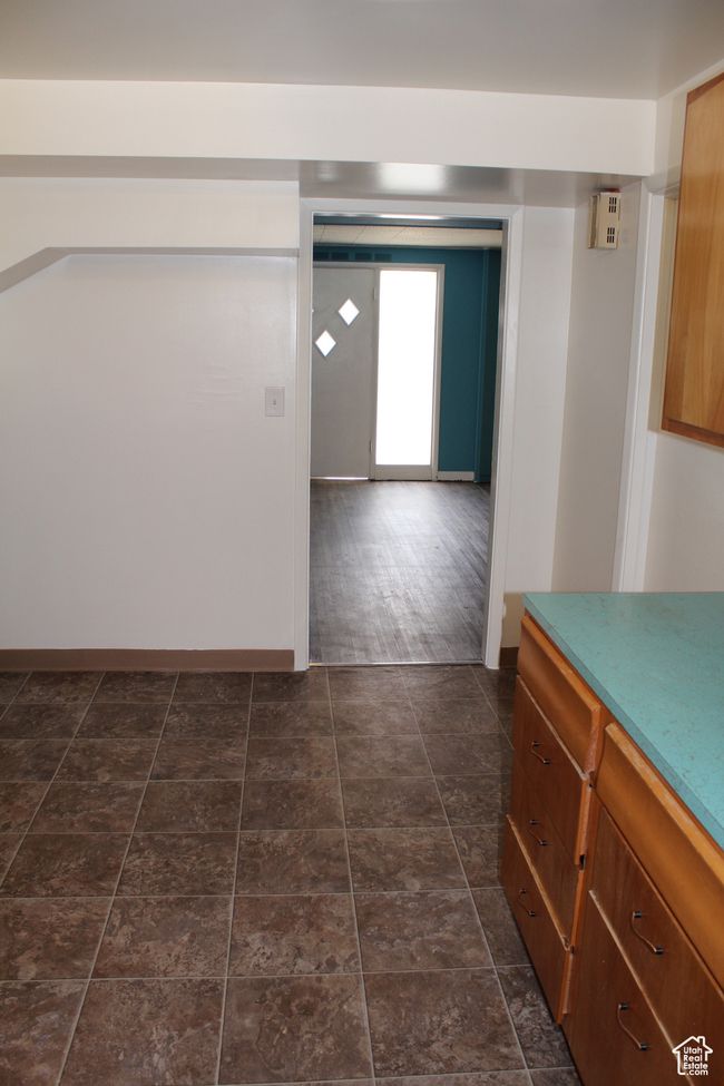View of corridor | Image 19
