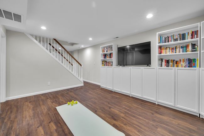 11 Botte Dr, House other with 3 bedrooms, 2 bathrooms and null parking in West Haven CT | Image 24