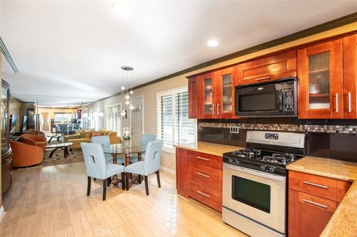 apt-a-220 N Kodiak St, Anaheim, CA, 92807-2626 | Card Image