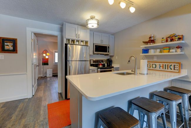 P6 - 18 Sandtrap Loop, Condo with 2 bedrooms, 1 bathrooms and null parking in Glen NH | Image 6