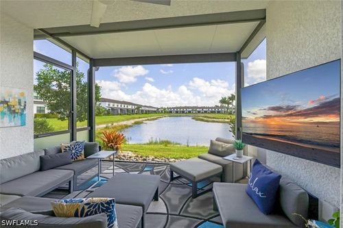 7345 Rockefeller Dr, NAPLES, FL, 34119-9848 | Card Image