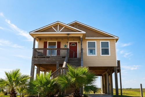 1110 Militia Dr, Surfside Beach, TX, 77541-9539 | Card Image
