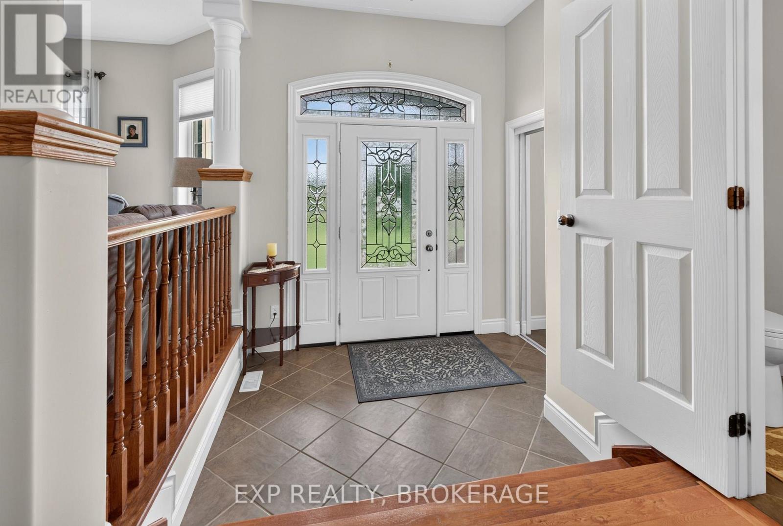 Residential in Frontenac (Frontenac South) 5