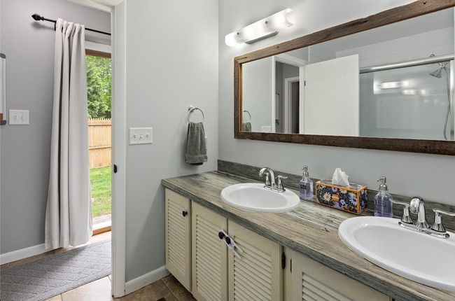 40 Hilltop Ct, House other with 2 bedrooms, 2 bathrooms and null parking in Colchester VT | Image 28
