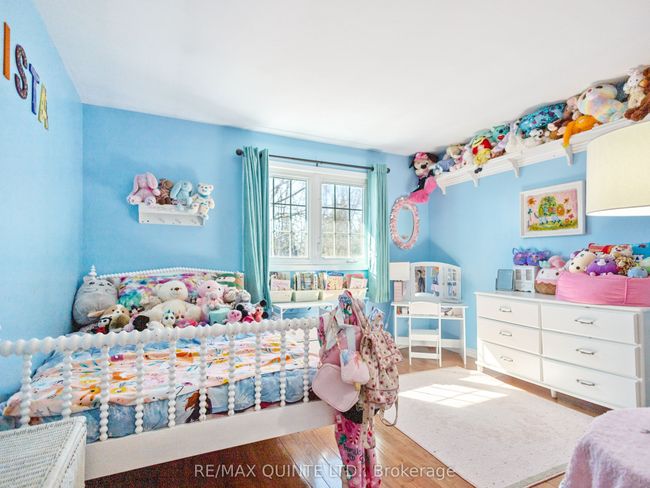 548 Lorna Lane, House other with 5 bedrooms, 5 bathrooms and 5 parking in Greater Napanee ON | Image 32