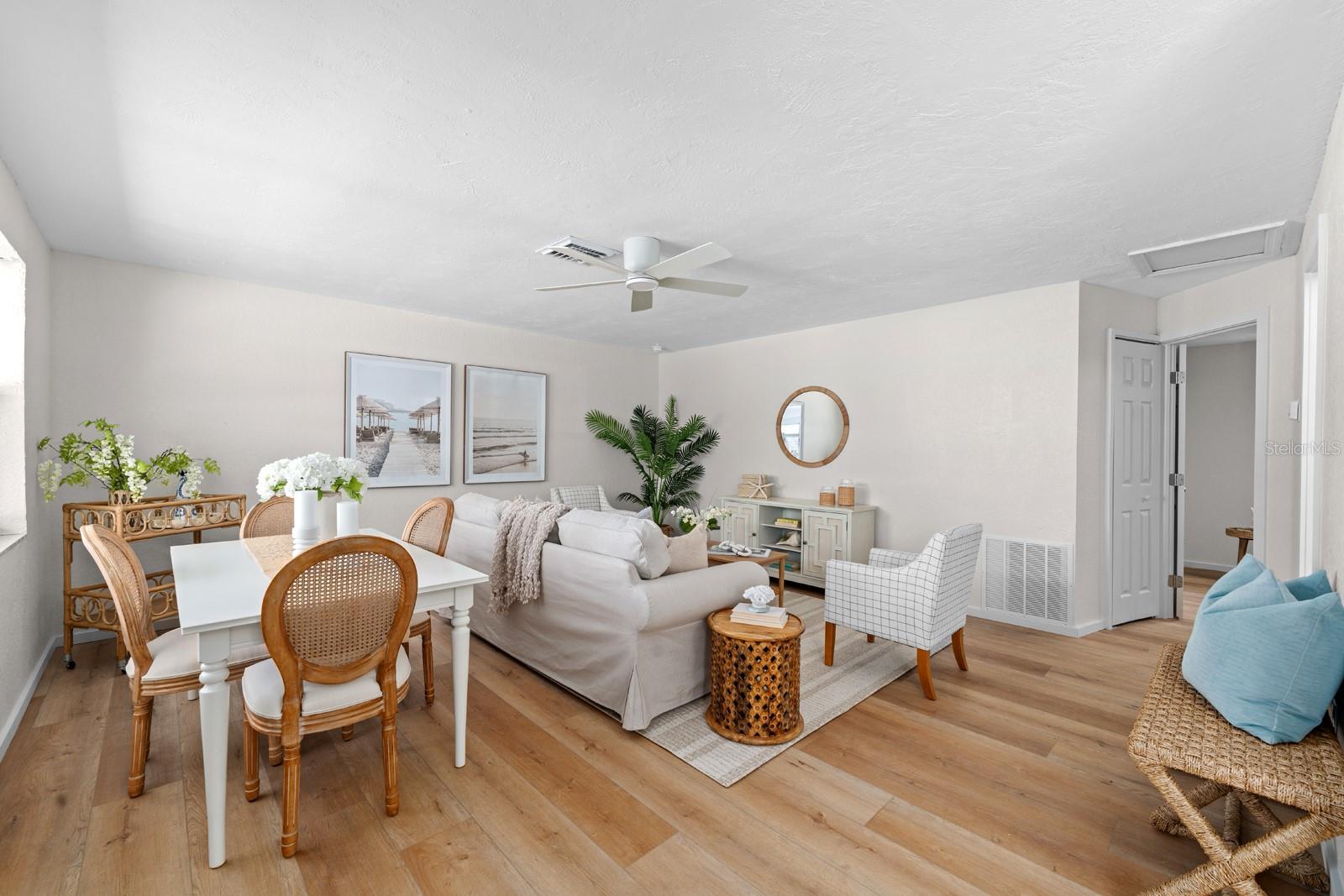 Residential in INDIAN SHORES 3